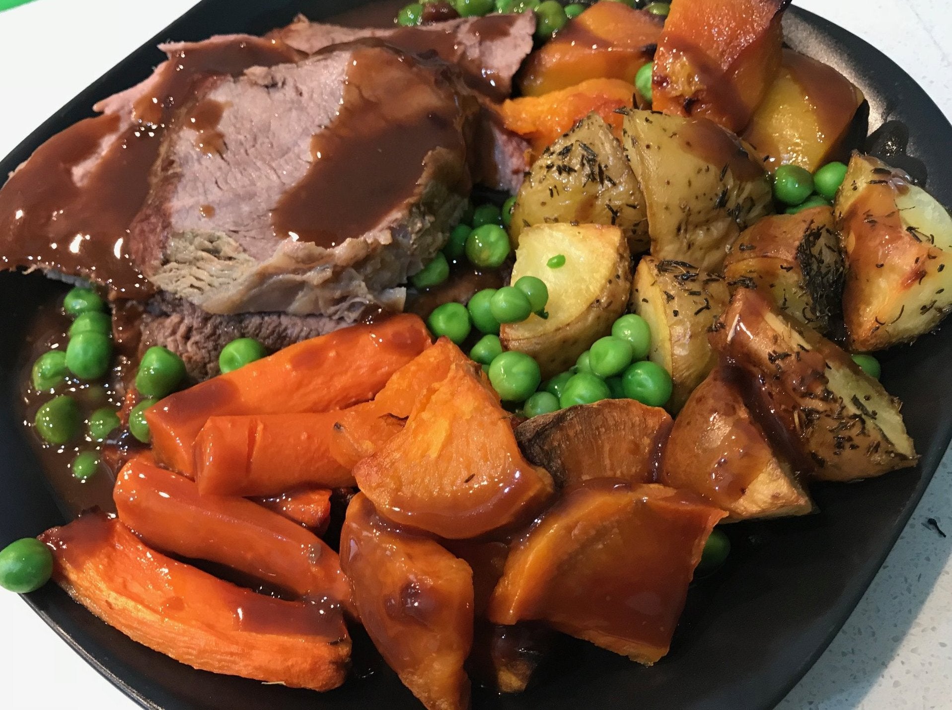 Roast Beef with Baked Vegetables and Gluten Free Gravy-frozen